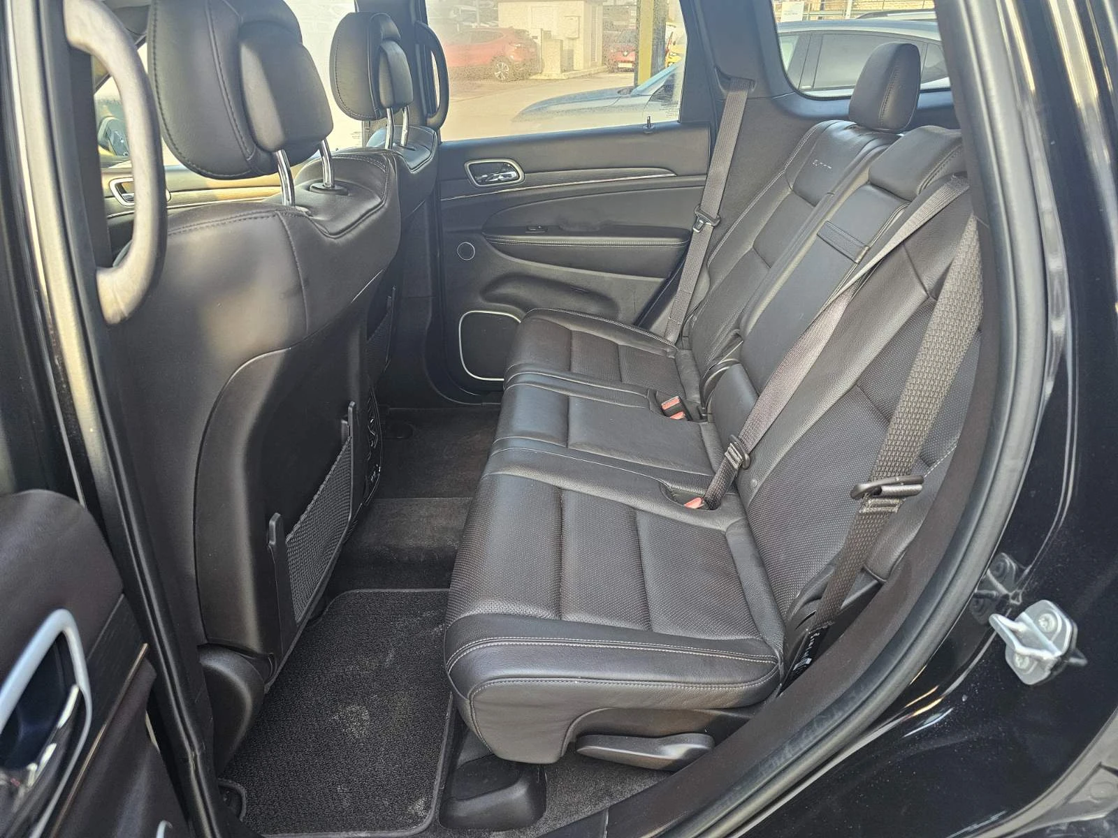 Jeep Grand cherokee 3.0 , снимка 16 - Автомобили и джипове - 53849043