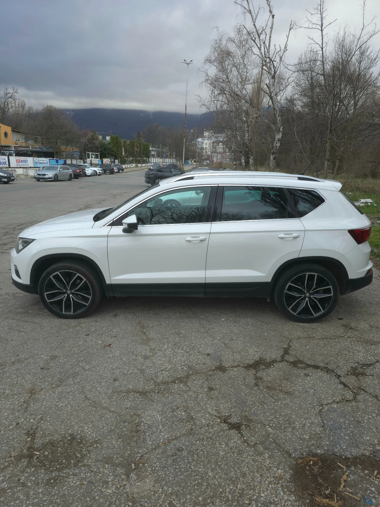 Seat Ateca, снимка 4 - Автомобили и джипове - 53953796