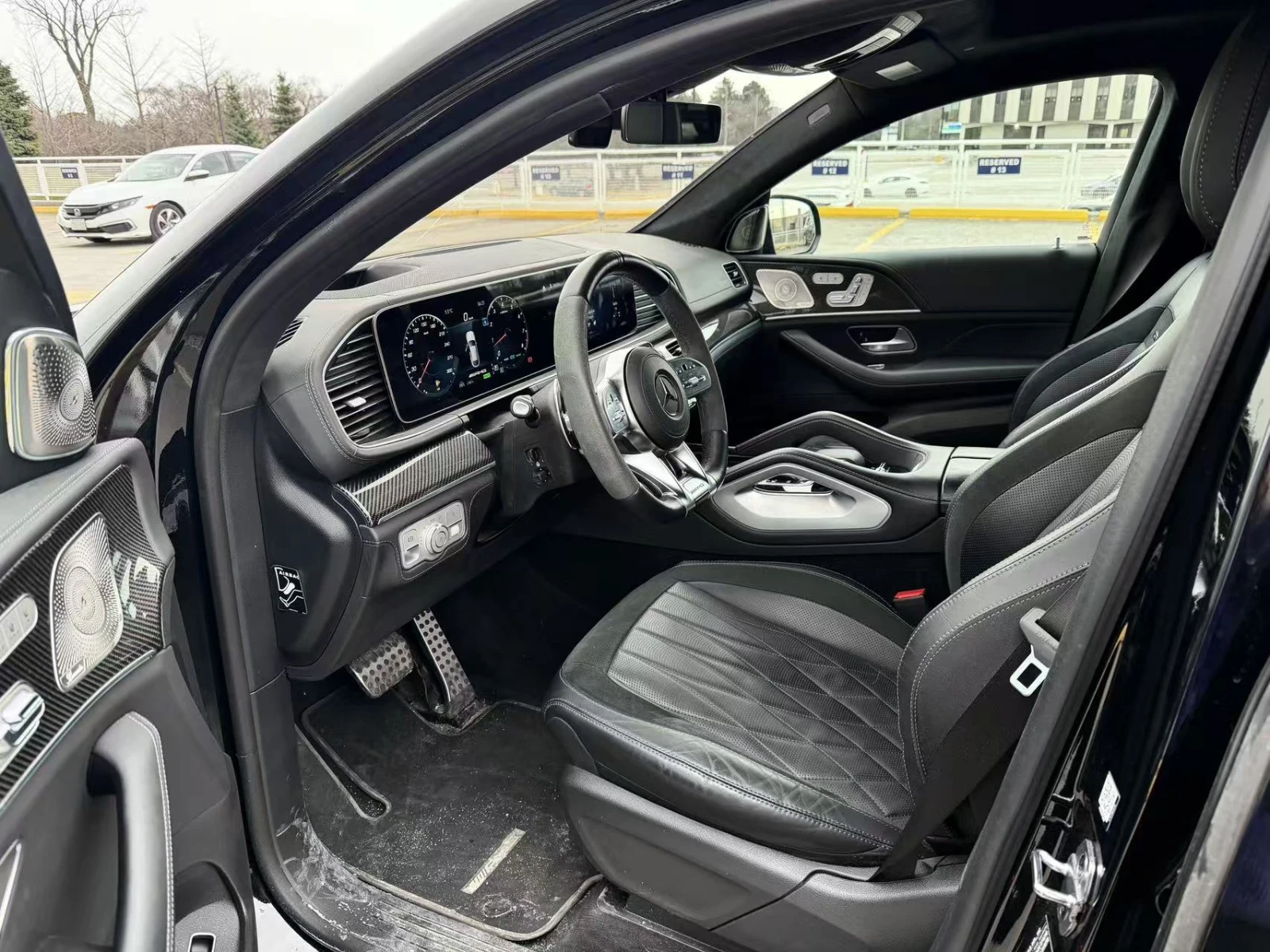 Mercedes-Benz GLE 63 S AMG AMG 63 S * CAR FAX * АВТО КРЕДИТ * BURMASTER * , снимка 7 - Автомобили и джипове - 54056599