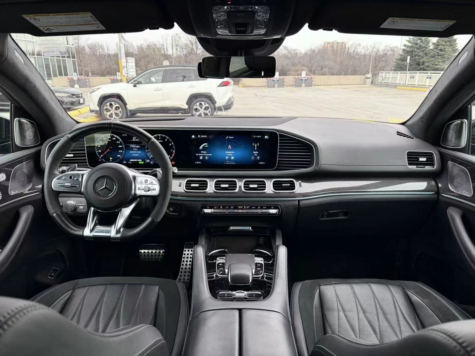 Mercedes-Benz GLE 63 S AMG AMG 63 S * CAR FAX * АВТО КРЕДИТ * BURMASTER * , снимка 6 - Автомобили и джипове - 54056599