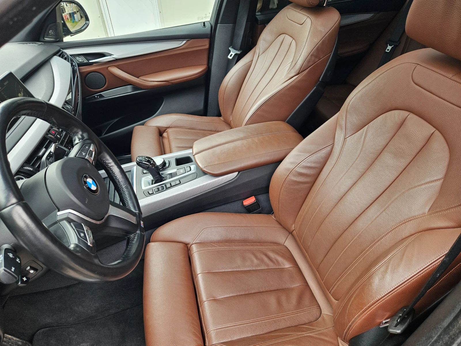 BMW X5 3.5i, снимка 11 - Автомобили и джипове - 54321562