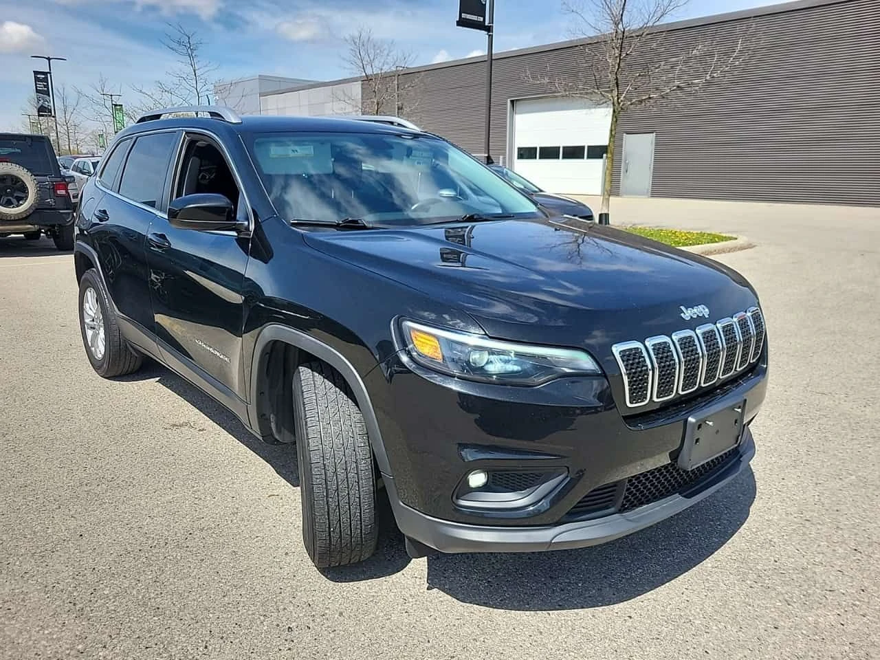 Jeep Cherokee North| БЕЗ УДАРИ| CARFAX| АВТОФИНАНСИРАНЕ, снимка 2 - Автомобили и джипове - 54622271