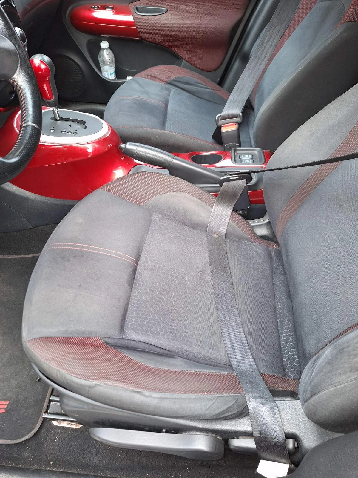Nissan Juke 1.6 TURBO 190hp, снимка 3 - Автомобили и джипове - 54633842