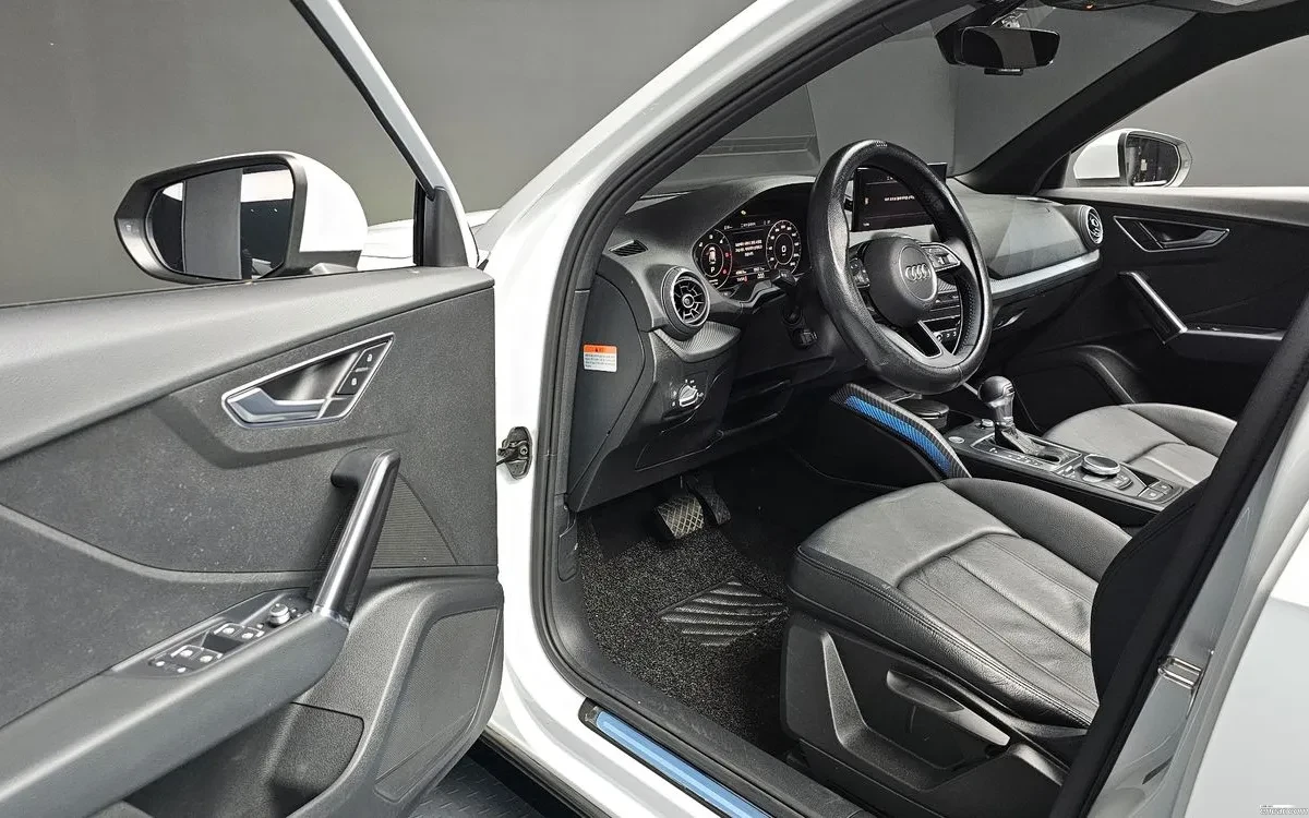 Audi Q2 35 TDI Premium, снимка 10 - Автомобили и джипове - 54765820