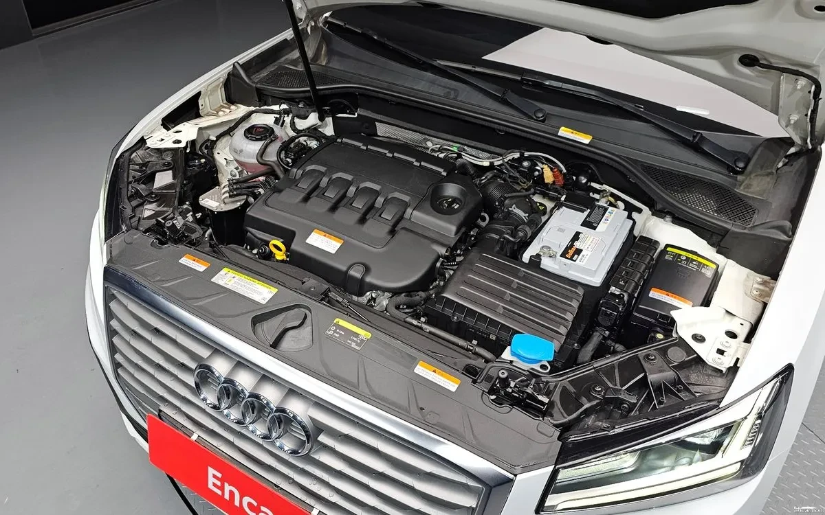 Audi Q2 35 TDI Premium, снимка 5 - Автомобили и джипове - 54765820