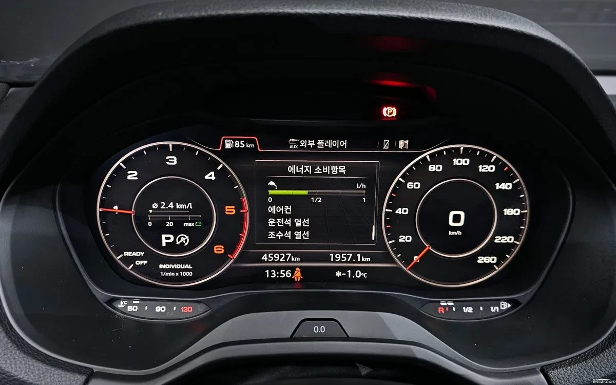 Audi Q2 35 TDI Premium, снимка 7 - Автомобили и джипове - 54765820