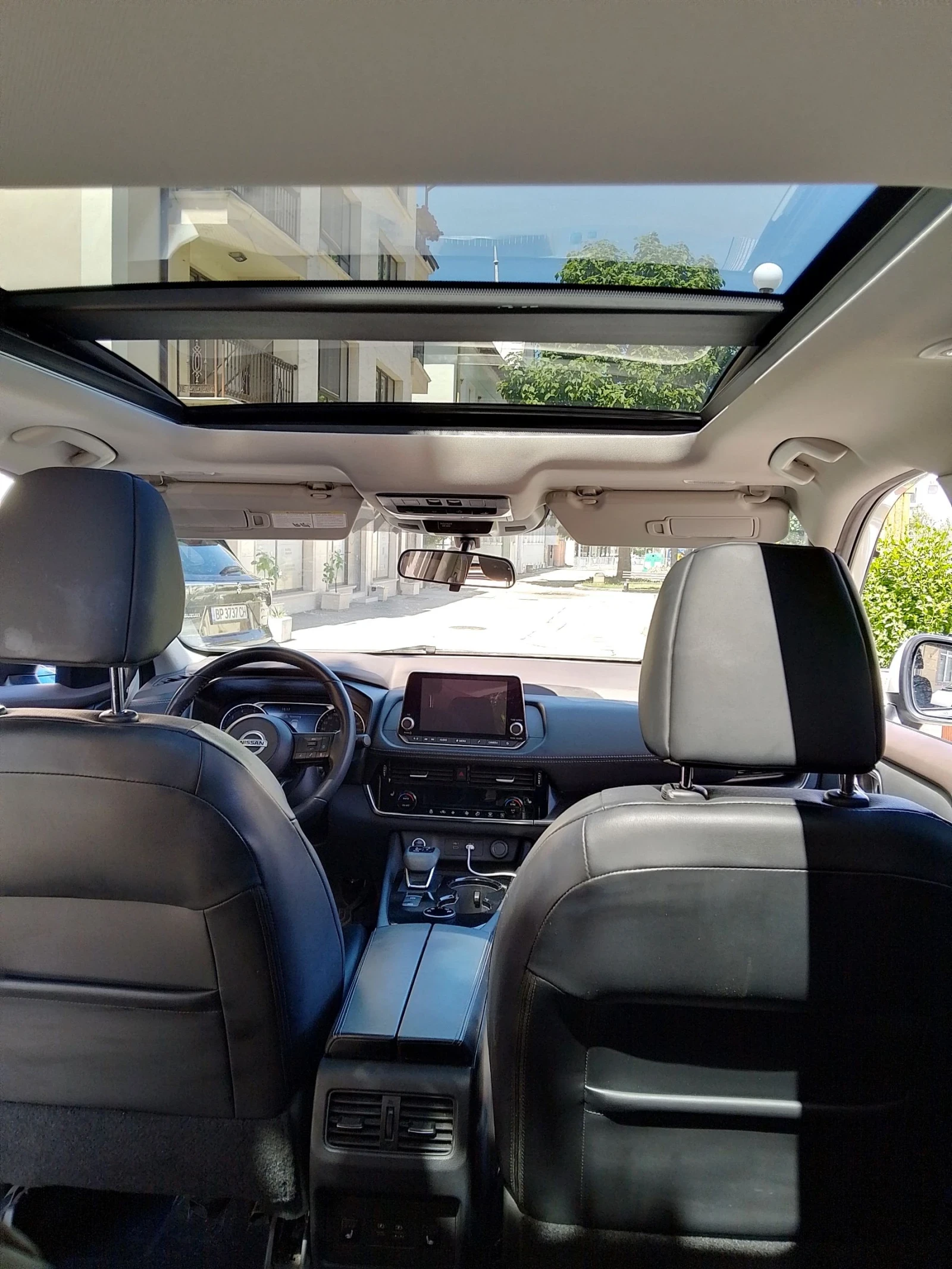 Nissan Rogue, снимка 12 - Автомобили и джипове - 54907583
