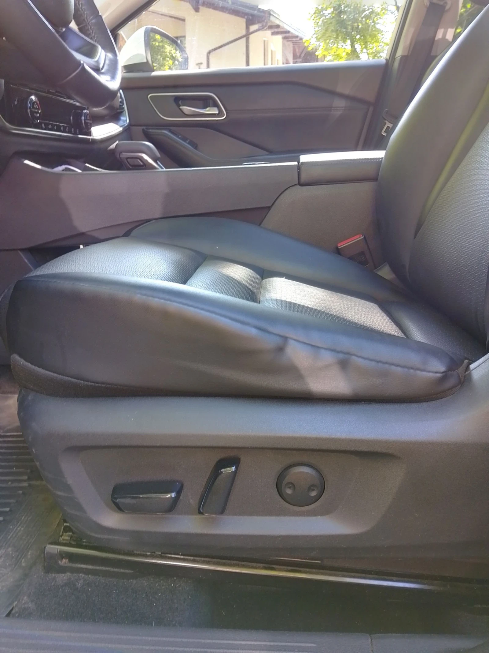 Nissan Rogue, снимка 17 - Автомобили и джипове - 54907583