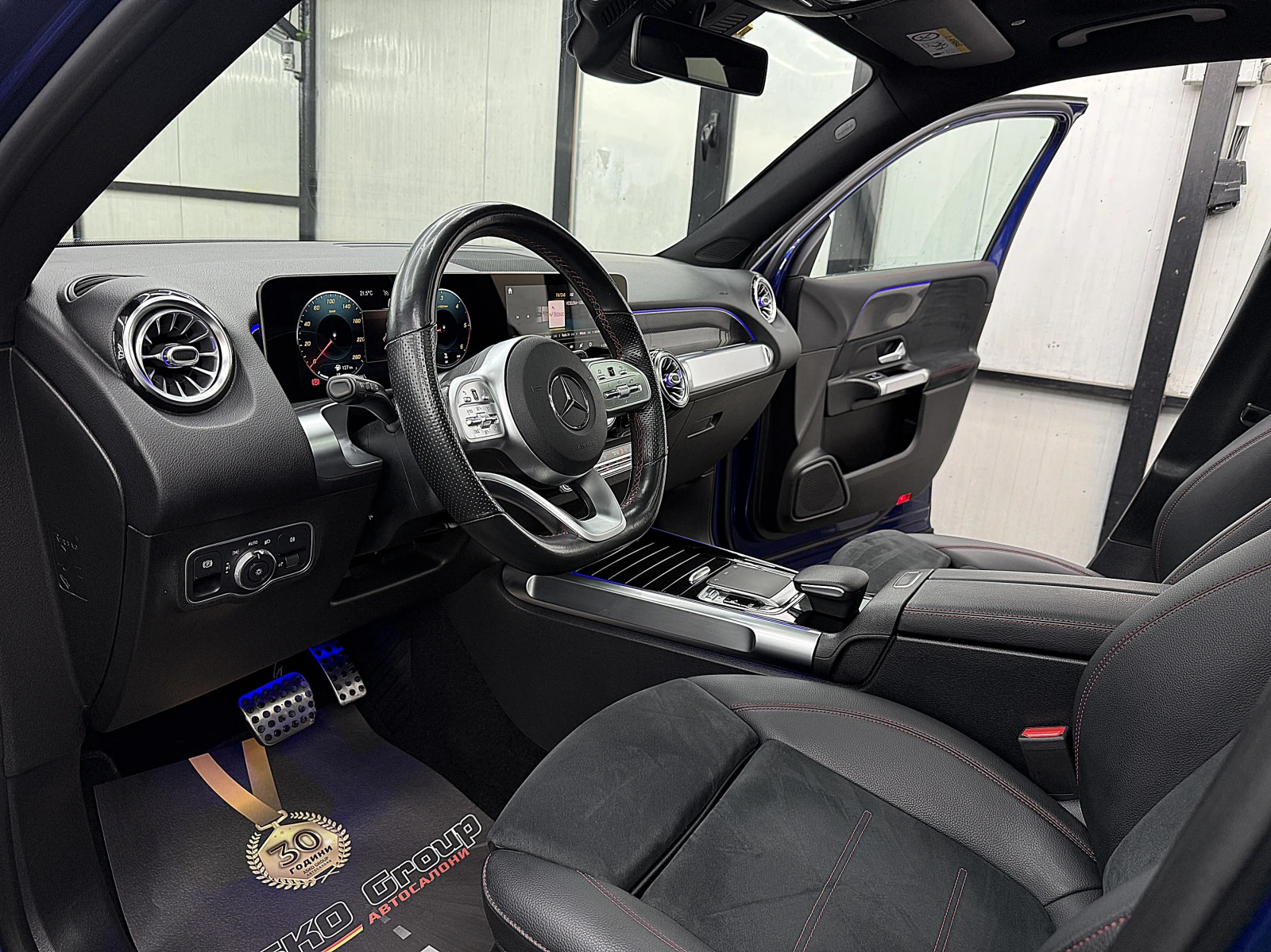 Mercedes-Benz GLB 200 AMG-PANORAMA/7-Mesta/СОБСТВЕН ЛИЗИНГ, снимка 13 - Автомобили и джипове - 54912468