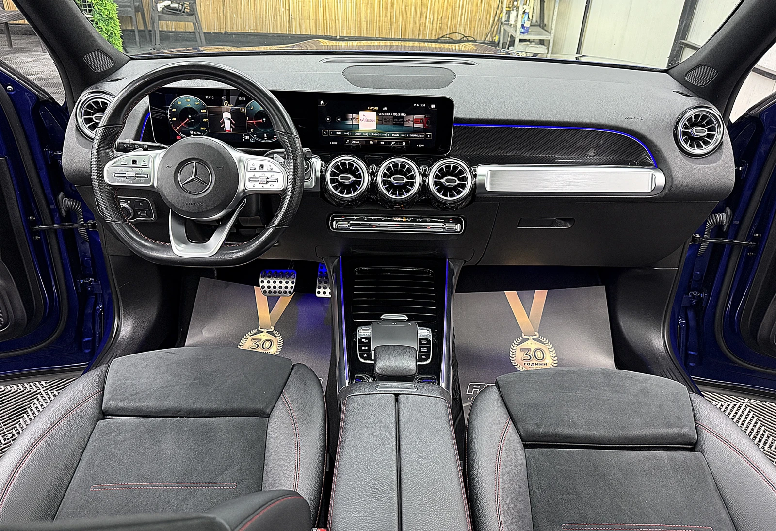 Mercedes-Benz GLB 200 AMG-PANORAMA/7-Mesta/СОБСТВЕН ЛИЗИНГ, снимка 16 - Автомобили и джипове - 54912468