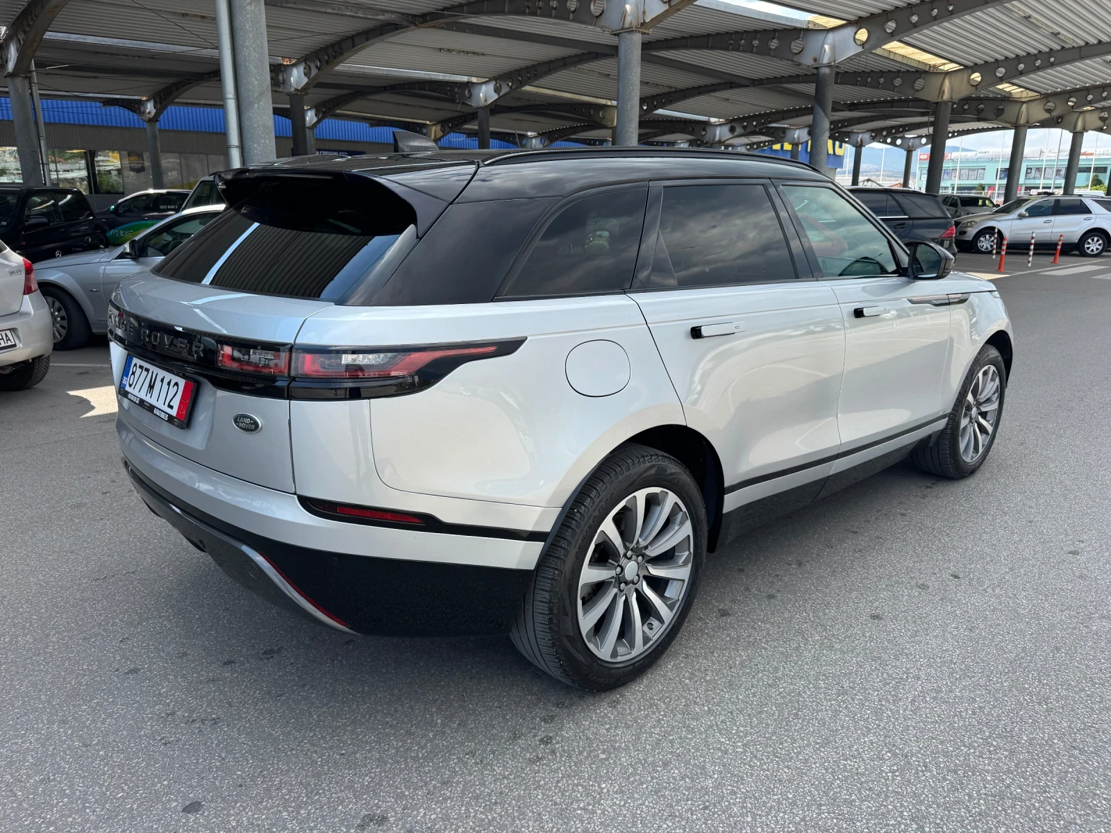 Land Rover Range Rover Velar, снимка 2 - Автомобили и джипове - 55581098