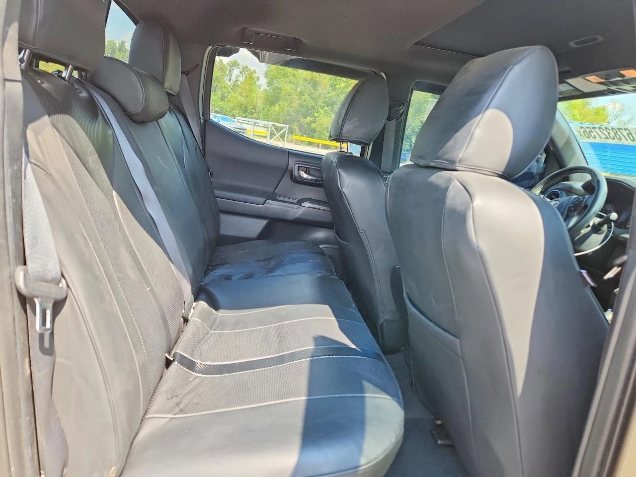 Toyota Tacoma 3.5l Trd Off-Road, снимка 10 - Автомобили и джипове - 56145859