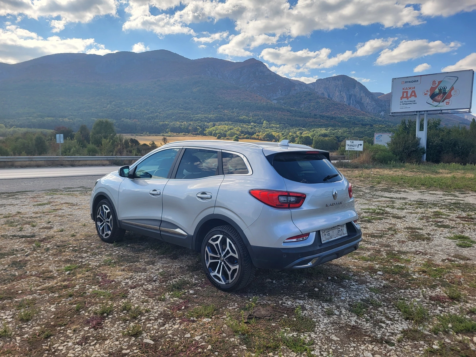 Renault Kadjar 1.5dCi * FACELIFT* , снимка 3 - Автомобили и джипове - 56299431