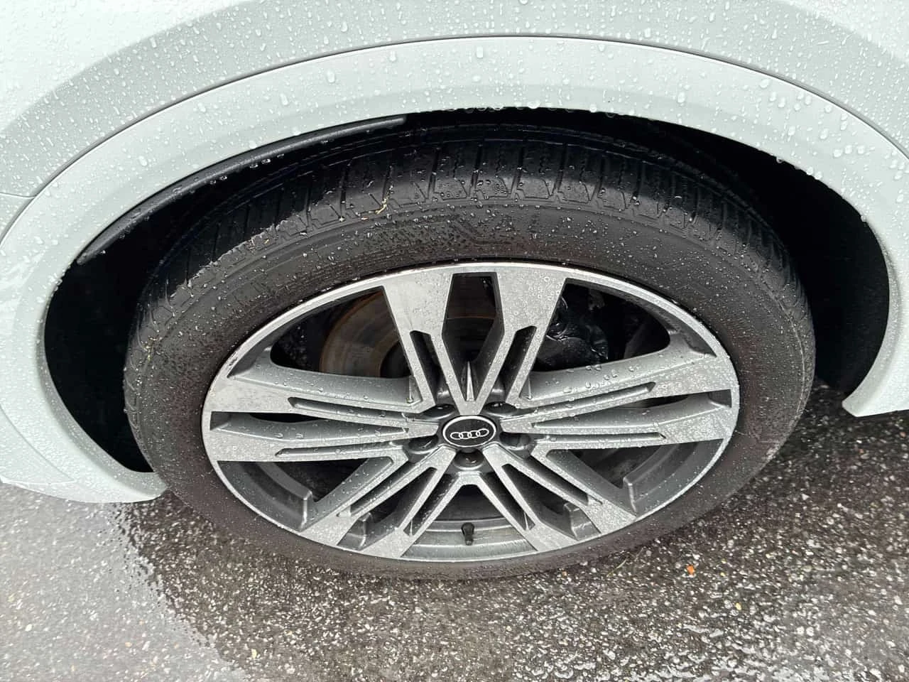 Audi SQ5 Technik  CARFAX, снимка 7 - Автомобили и джипове - 56577766