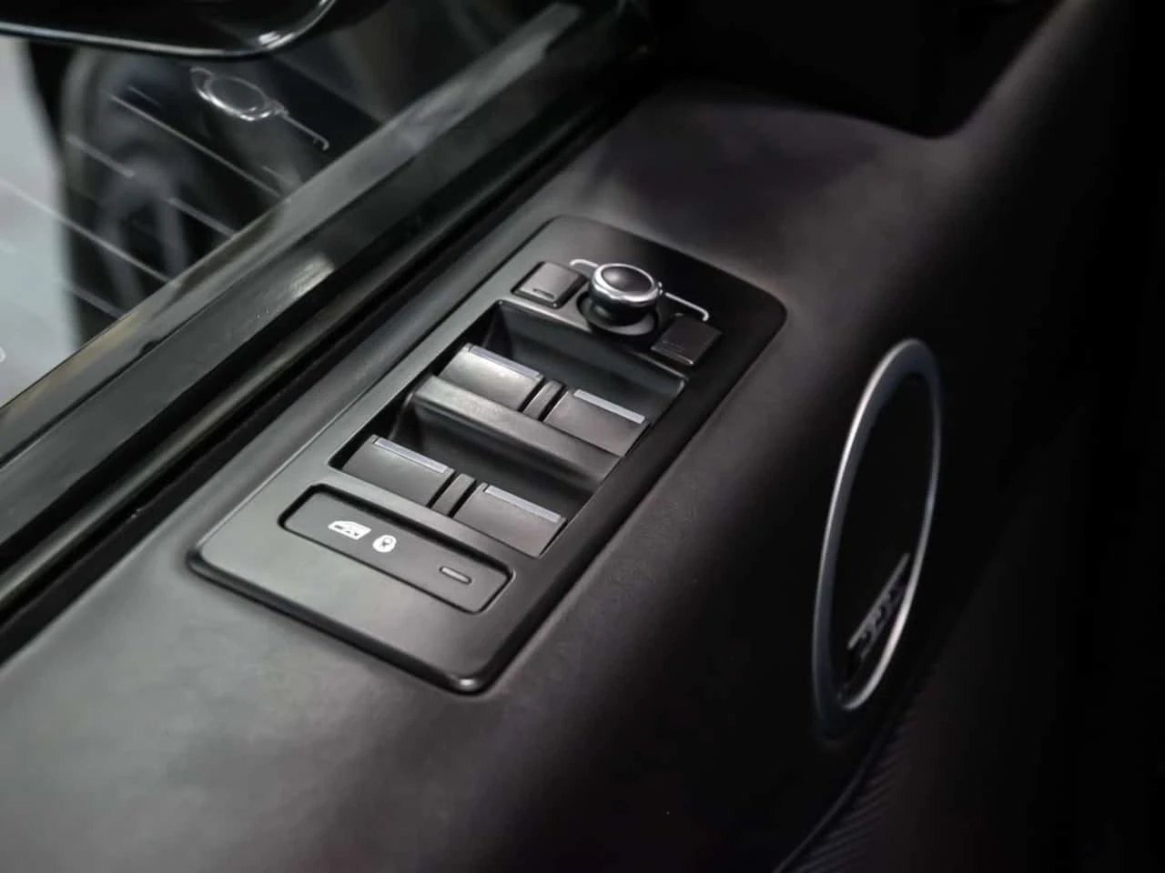 Land Rover Discovery * Td6 HSE Luxury 4WD * CARFAX *  | Mobile.bg � ����������� 13