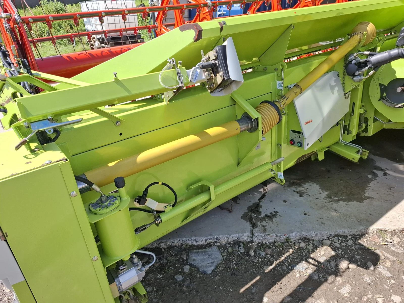 ������� Claas  Lexion 650 4�4 ������ � ������������ ������ 20 % | Mobile.bg � ����������� 13