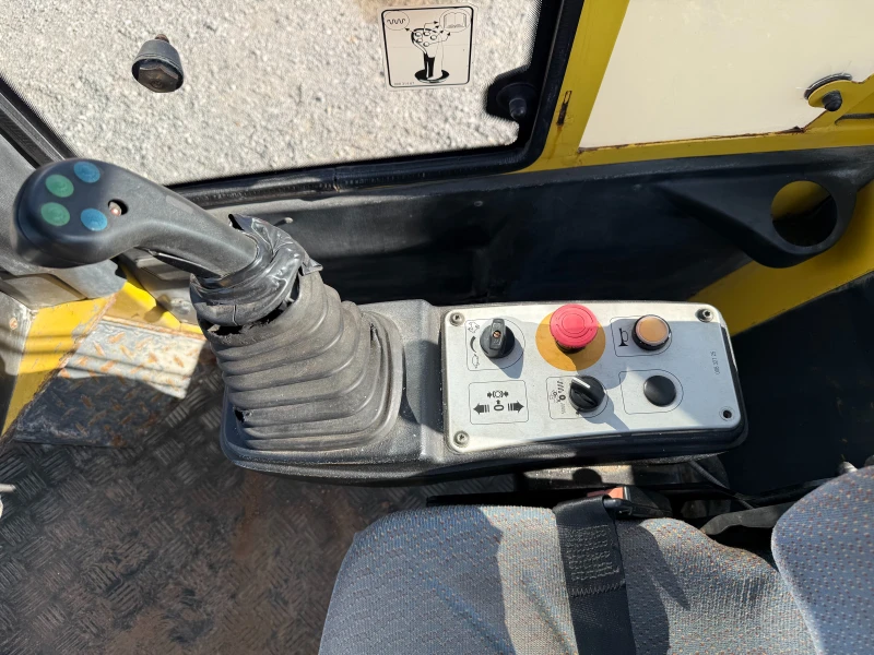 Валяк BOMAG BW177DH-4, снимка 15 - Индустриална техника - 50003018