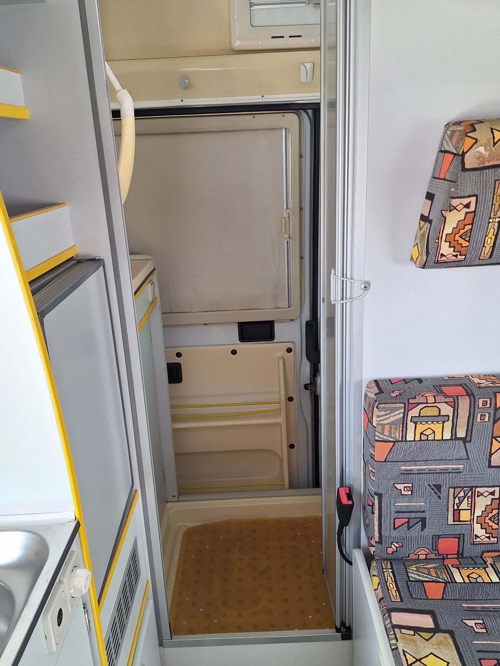 Кемпер Fiat Concorde, снимка 7 - Каравани и кемпери - 53862778