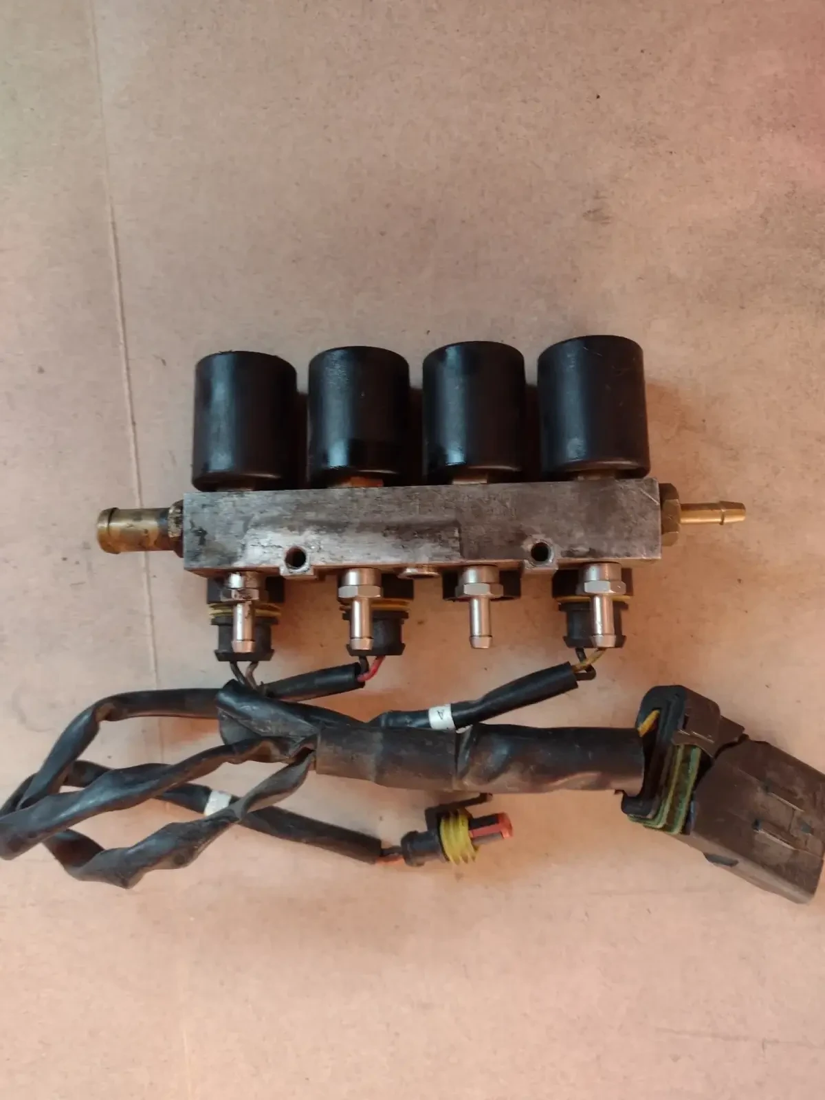 67R-010494  LPG   BIGAS  110R-000011 | Mobile.bg   4