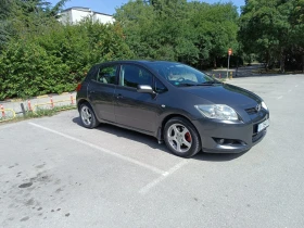 Toyota Auris D4D 2.0, снимка 1