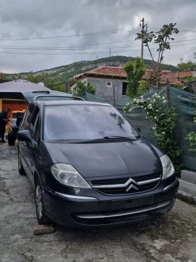     Citroen C8