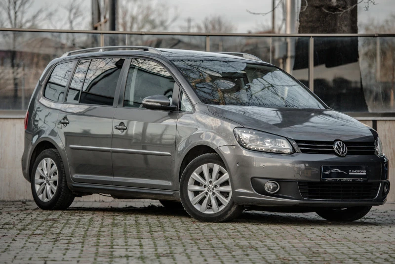 VW Touran HIGHLINE/DSG/PANO/FULL, снимка 1 - Автомобили и джипове - 44829297