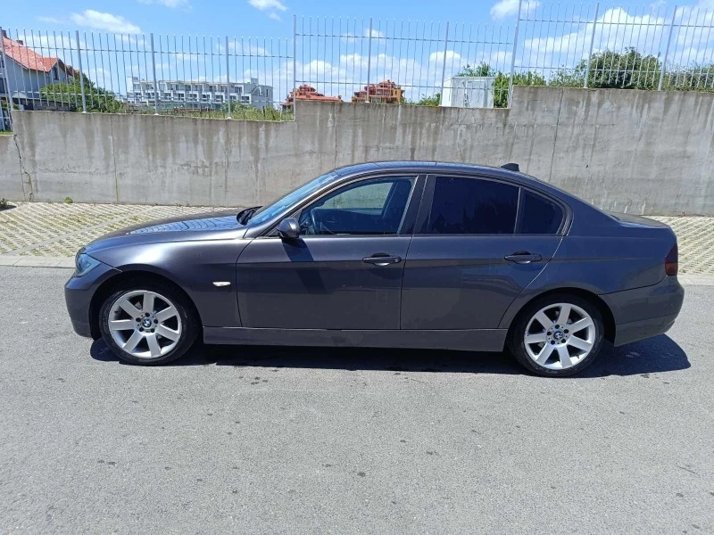 BMW 318 Е90 ROMANO/газ, снимка 3 - Автомобили и джипове - 48363593