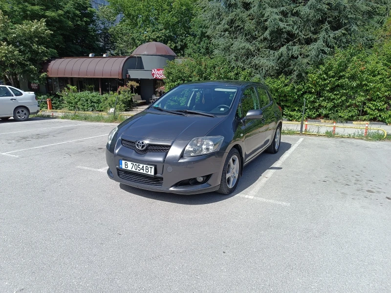 Toyota Auris D4D 2.0, снимка 2 - Автомобили и джипове - 47221787