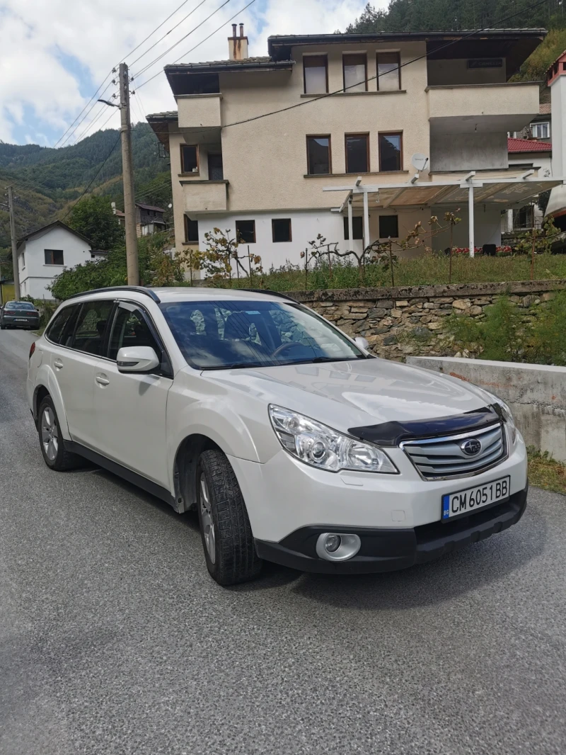 Subaru Outback 2.5, снимка 2 - Автомобили и джипове - 47323027