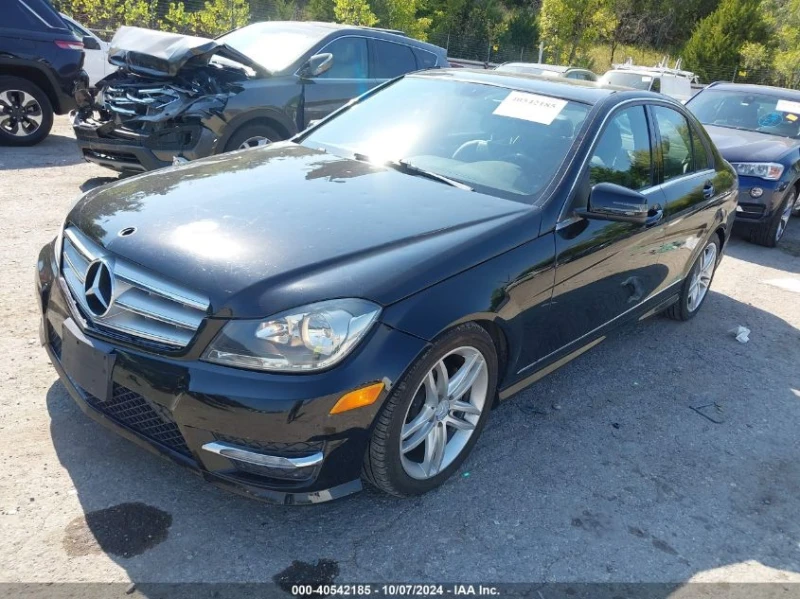 Mercedes-Benz C 250 1.8L I-4 DI, DOHC, VVT, TURBO, 201HP Rear Wheel Dr, снимка 2 - Автомобили и джипове - 48249852