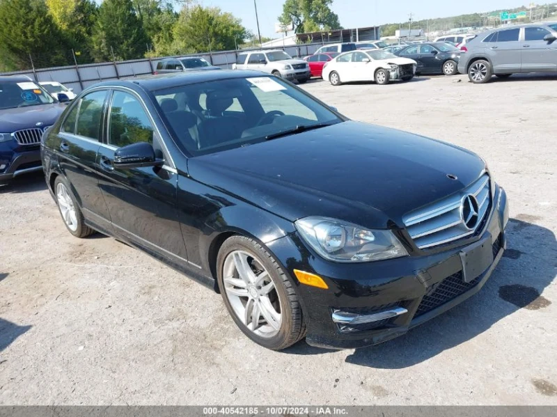 Mercedes-Benz C 250 1.8L I-4 DI, DOHC, VVT, TURBO, 201HP Rear Wheel Dr, снимка 1 - Автомобили и джипове - 48249852