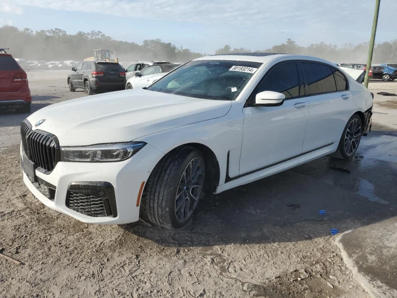 BMW 740 MPACK* LASER* HARMAN* PANO* МАСАЖ* DISTRONIC, снимка 2 - Автомобили и джипове - 48321811