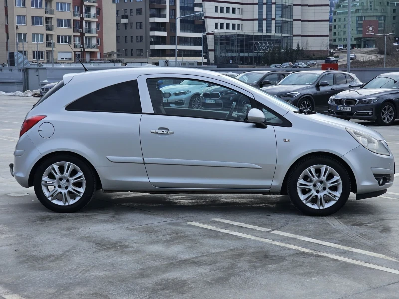 Opel Corsa 1.2 ГАЗ, снимка 7 - Автомобили и джипове - 48836647