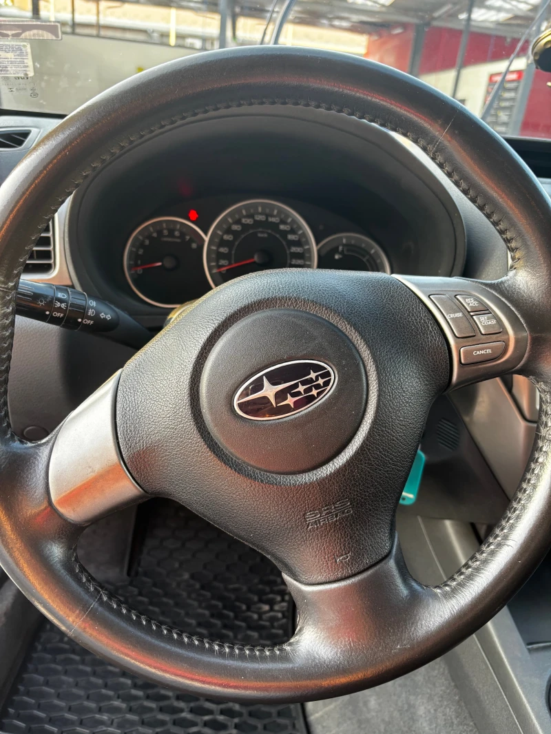 Subaru Impreza 1.5R, снимка 8 - Автомобили и джипове - 52513457