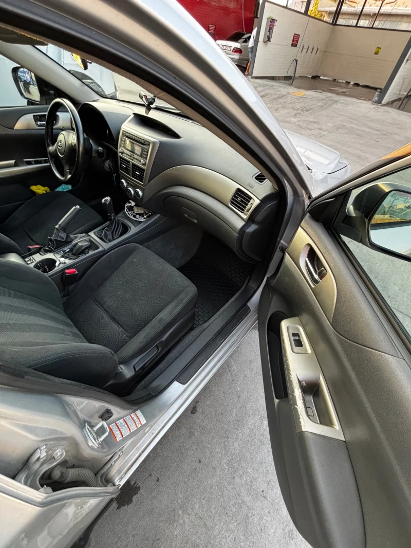 Subaru Impreza 1.5R, снимка 10 - Автомобили и джипове - 52513457