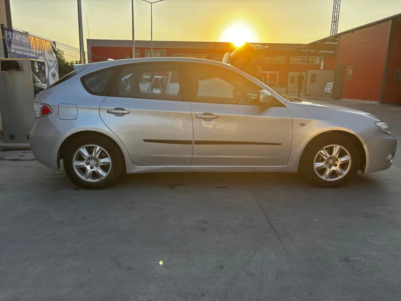 Subaru Impreza 1.5R, снимка 4 - Автомобили и джипове - 52513457