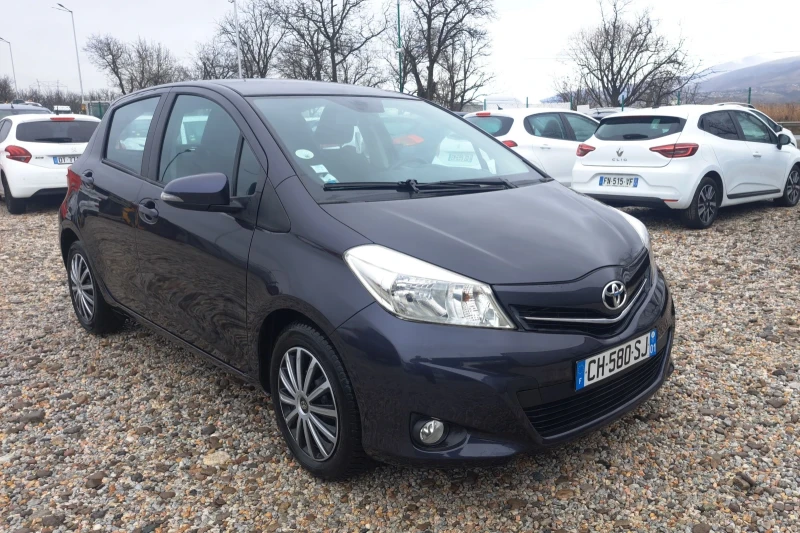 Toyota Yaris 1.4 D4D, снимка 8 - Автомобили и джипове - 52562864