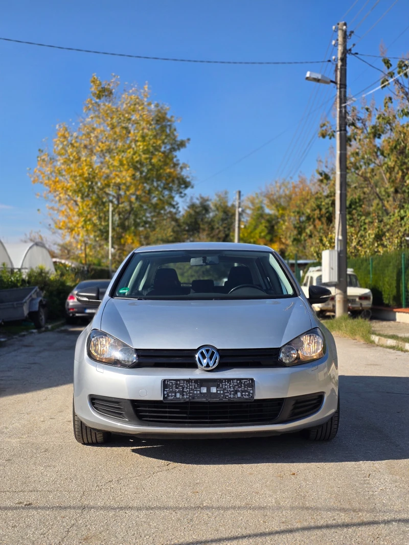 VW Golf 1.6i