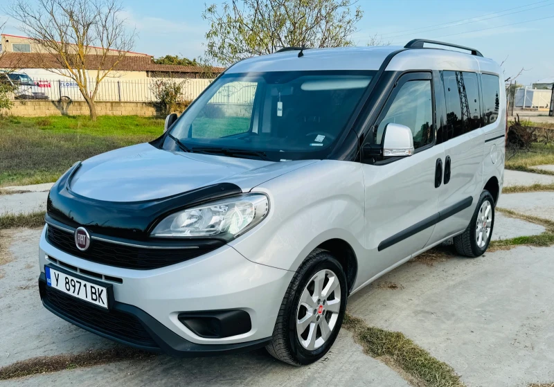 Fiat Doblo 1.6 Multijet 105* Euro 6* Navi* , снимка 7 - Автомобили и джипове - 52498677