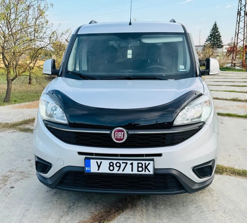 Fiat Doblo 1.6 Multijet 105* Euro 6* Navi* , снимка 8 - Автомобили и джипове - 52498677