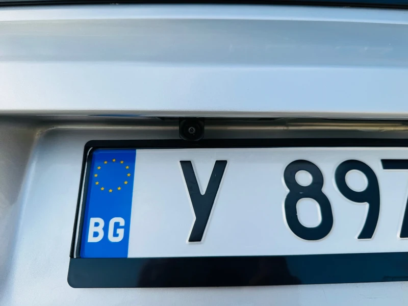 Fiat Doblo 1.6 Multijet 105* Euro 6* Navi* , снимка 16 - Автомобили и джипове - 52498677