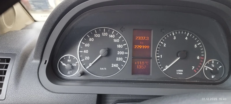 Mercedes-Benz A 170, снимка 7 - Автомобили и джипове - 52615782