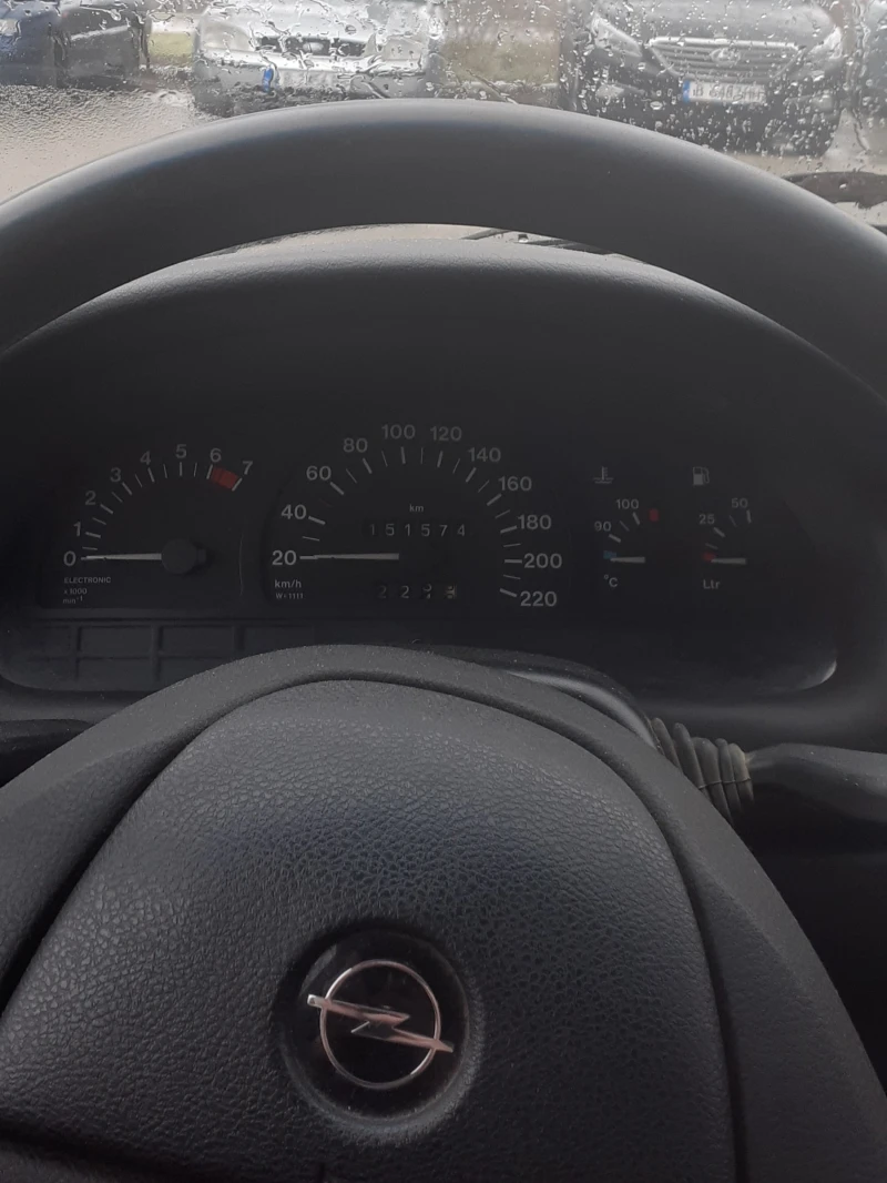 Opel Astra 1.4i, снимка 3 - Автомобили и джипове - 52723428