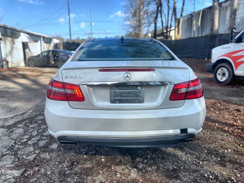 Mercedes-Benz E 500 5.5 * ФИКСИРАНА ЦЕНА* , снимка 3 - Автомобили и джипове - 53099548