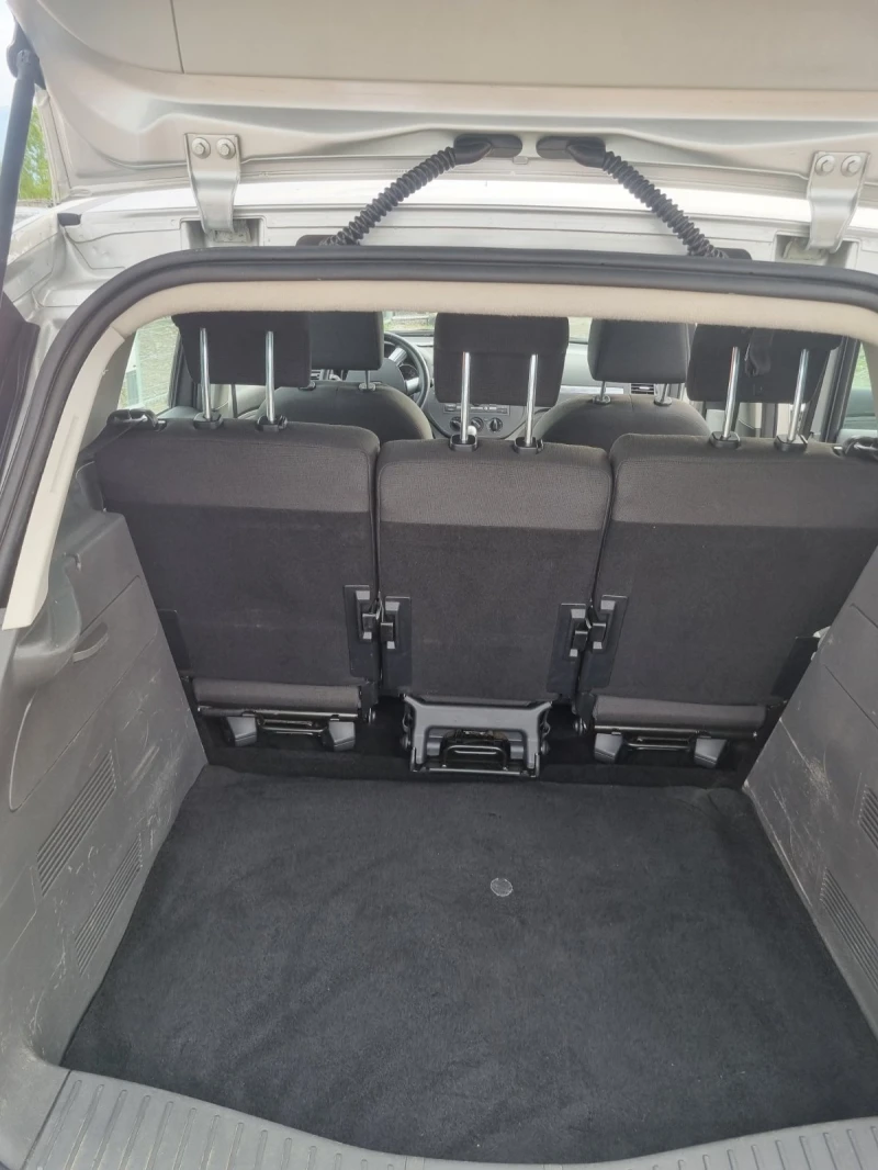 Ford C-max, снимка 7 - Автомобили и джипове - 53508461