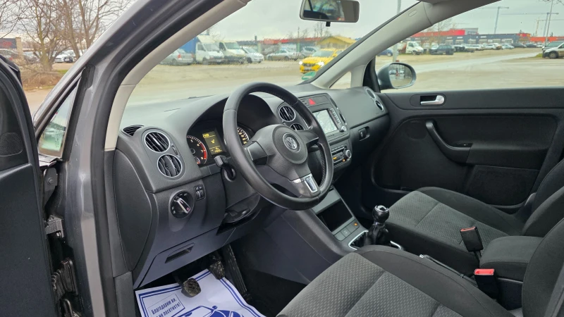 VW Golf Plus 1.6i/102hp/NAVI, снимка 7 - Автомобили и джипове - 53514728