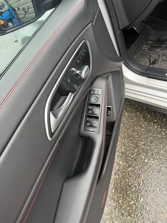 Mercedes-Benz CLA 45 AMG * CARFAX * БЕЗ ПЪРВОНАЧАЛНА ВНОСКА - изображение 10