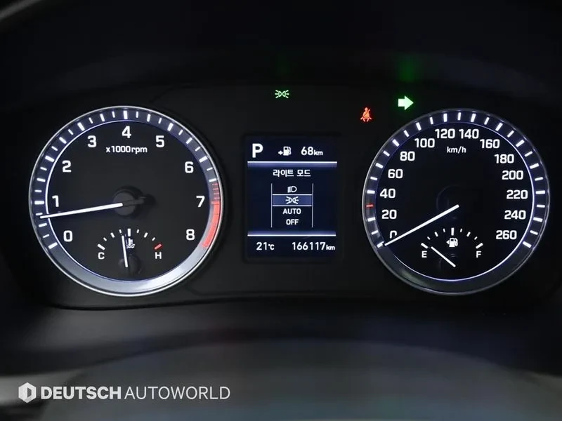 Hyundai Sonata 1.6 Turbo, снимка 10 - Автомобили и джипове - 55391294