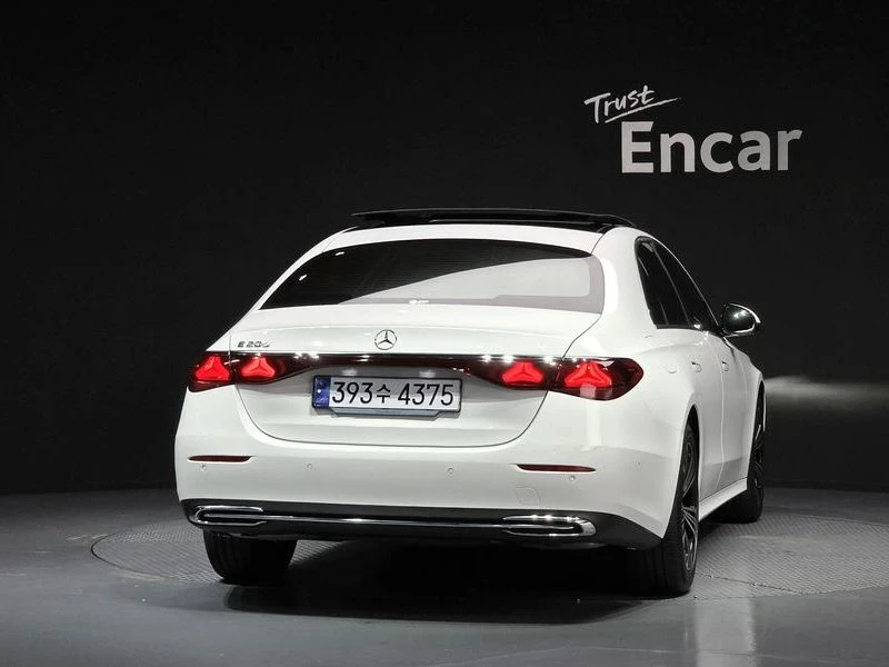 Mercedes-Benz E 200 E200 Avantgarde| 184к.с.| ВКЛ.ТЕХНОТЕСТ, снимка 4 - Автомобили и джипове - 55394021