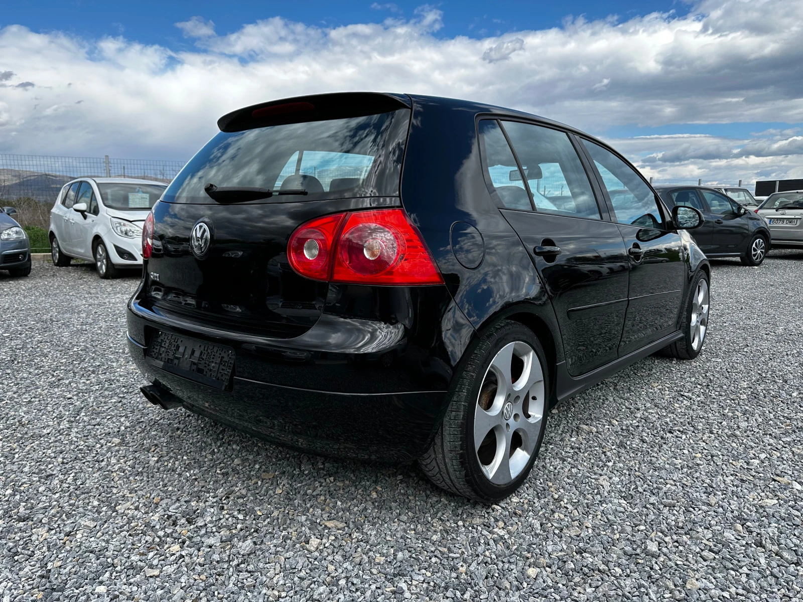 VW Golf 2.0tfsi 200hp - изображение 4